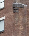 Gevelsteen aan de Singel.
<br/>
Marcel Westhoff, 2016-04-01